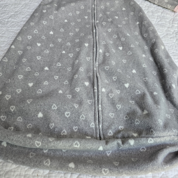 Carter's Grey Fleece 6-9 Month Clouds And Hearts Baby Sleep Sack - Picture 5 of 7